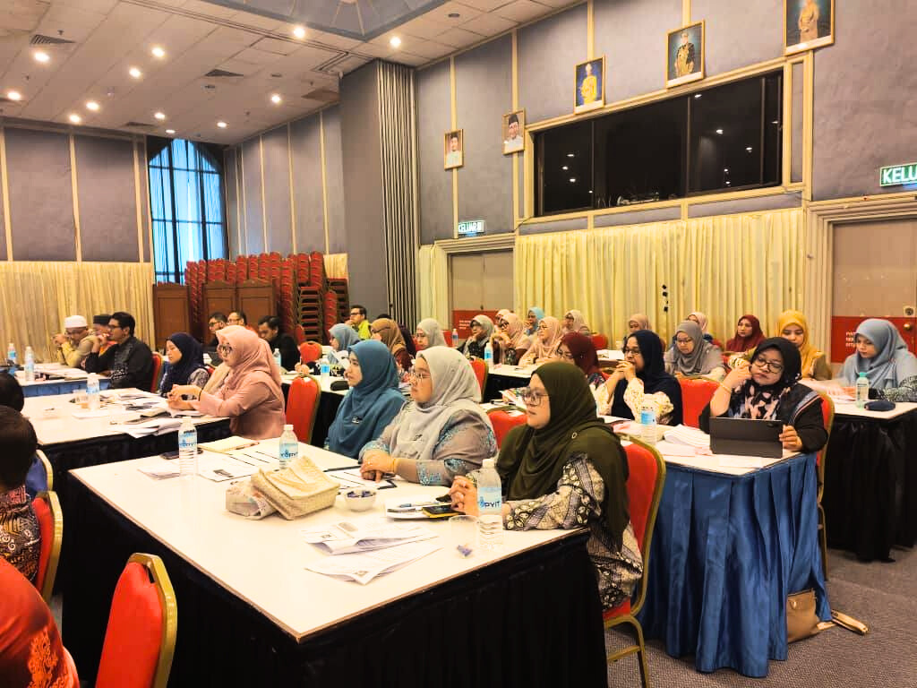 TAKLIMAT PENGEMASKINIAN MyPORTFOLIO KAKITANGAN YAYASAN ISLAM TERENGGANU